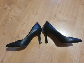 Lodičky společenské boty v.35 lasocki černé - 2