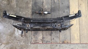 Přední čelo (stěna) BMW E46 - 2