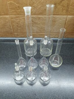 Laboratorní sklo - 2