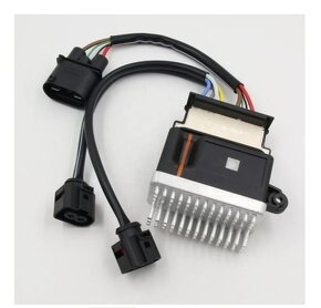 Audi chladičová stěna/sahara - 2