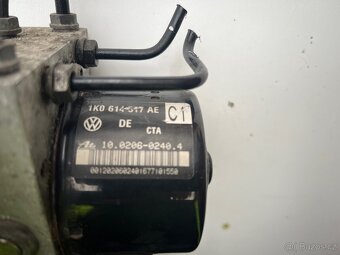 ABS jednotka - 1K0907379AC / 1K0614517AE - 2