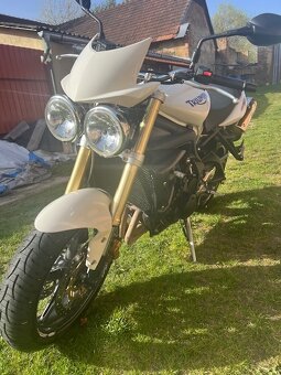 Street Triple - 2