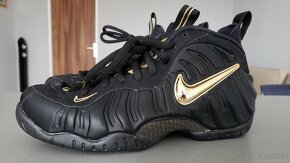 Nike Foamposite Black Gold - 2