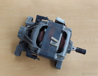Komutátorový elektromotor / motor z automatické pračky - 2