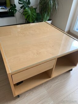 konferenční stolek Ikea- SPĚCHÁ - 2