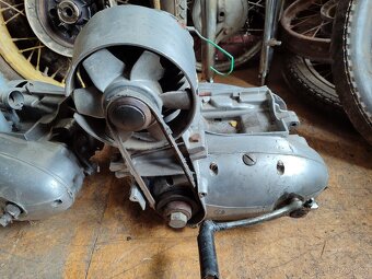 Dva motory na prase - 2