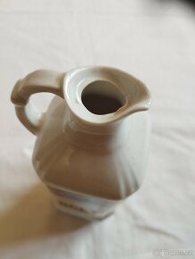 Stará porcelánová kořenka - 2