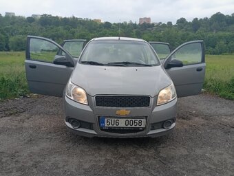 Chevrolet Aveo rok 2009 najeto jen 120 tis km spotřeba 4 l - 2