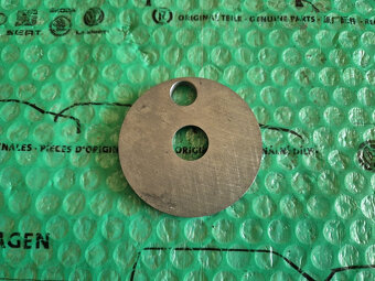 přepážka filtru oleje Škoda 105, 120, Garde, Rapid od 08/83 - 2