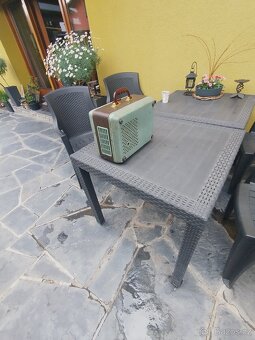 Retro kotoučový magnetofon - 2