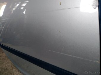 Octavia 2 combi zadní pravé dveře 9156 - 2