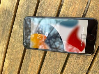 iPhone 7 32GB - 2