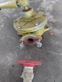 Pumpa rucni - 2