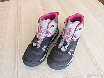 Dívčí/dámské turistické boty Quechua vel. 37 - 2