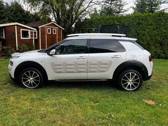 Citroen C4 Cactus 1.2i 81KW r.v2017 Nové v ČR - 2