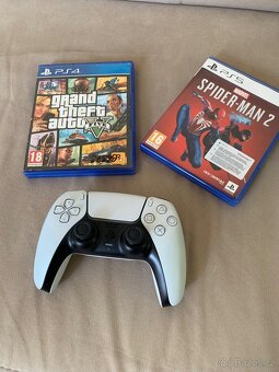 PS5 Slim 1TB - 2