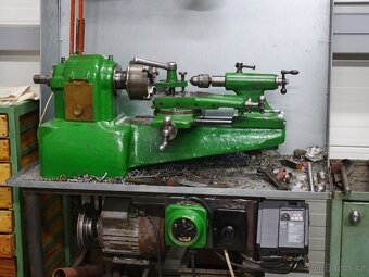 Malý soustruh na kov - 2