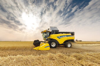 Prodám kombajn New Holland CX 6.80 SL - PO ŽNÍCH - 2