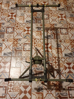 Kaprový Tripod.. - 2