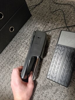 ROLAND DP-10 SUSTAIN PEDÁL - 2