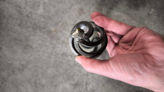 kovaná valutka, šiška, košík, cibule - 2