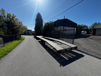 Odtahova souprava iveco daily 3.0 vlek dvojplato 8,5 m - 2