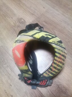 Krční chránič ufo - 2