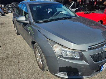Chevrolet Cruze 1.6i, 83 kw - 2