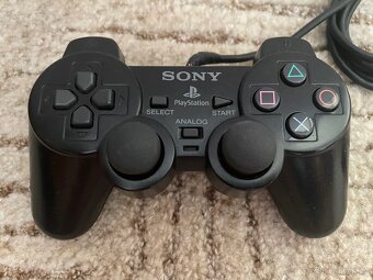 PS 2 slim s bohatým příslušenstvím - 2