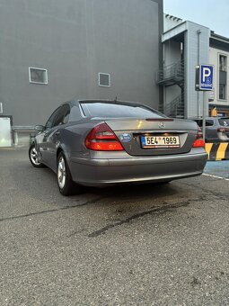 Mercedes-Benz e220 cdi - 2