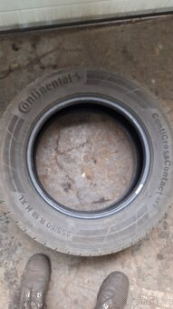 255/60R18 - 2