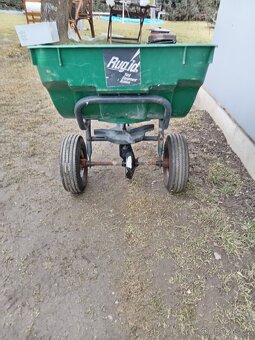 Posypovy vozík - 2