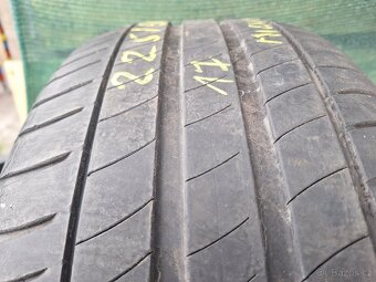 Prodám letní pneu 225/50/17 Michelin - 2