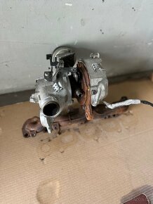 Octavia III 3 2.0 tdi CR 110kw CKF Turbo 03G 253 010E - 2