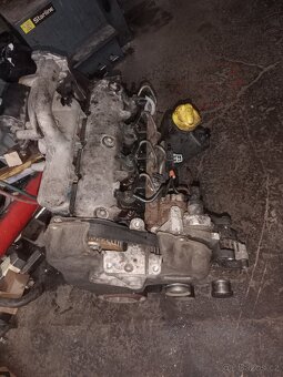 Motor 1,9 Dci  Renault Trafic ,Opel vivaro - 2