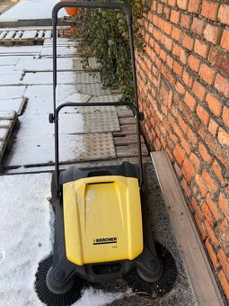Mechanicky smeták - 2