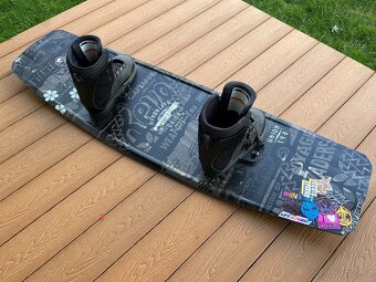 Wakeboard Hyperlite Union 2021 143 cm + vázání Ultra 44.5 - 2