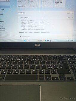 Dell Vostro 15 i5-7200U, 8 GB RAM, kovové šasi / podsvícena - 2
