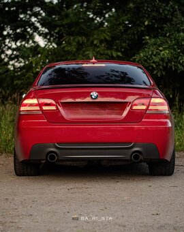 BMW E92 335i manuál, origo m-packet - 2