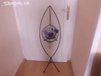 Ozdobný stojan - 2