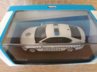 Škoda Octavia IV Městská Policie Hradec Králové Abrex 1:43 - 2