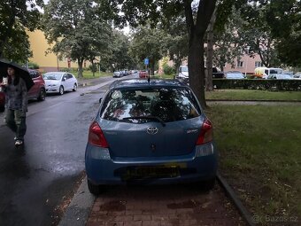 Toyota Yaris 2007 1.0 - 2