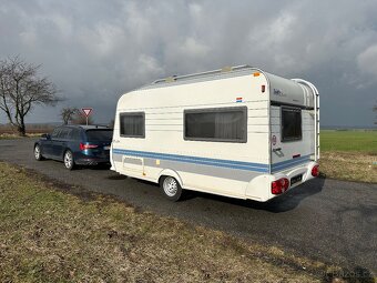 Karavan Hobby De Luxe 400 rok 2001 3-4 osoby - 2