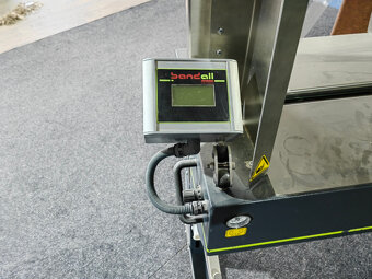 Automatický páskovací stroj BandAll - 2