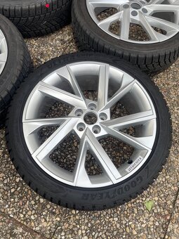 Zimní sada ALU kol originál Škoda 5x100 R18 pneu 205/45/18 - 2