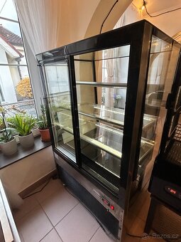 Chladicí vitrína - 2