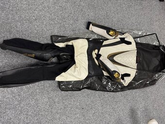 Kožená jednodílná kombinéza PSí Hubík vel. 38 - 2