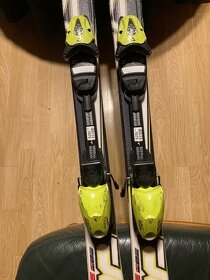 Prodám juniorský set boty + lyže - 2