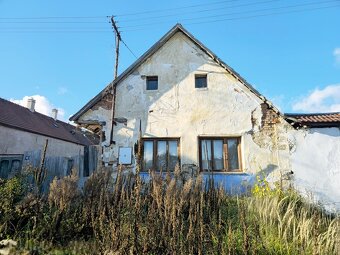 REZERVOVÁNO Dům k rekonstrukci, Horní Ves - 2