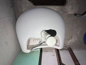 Umyvadlo-panelak cca 1985 - 2